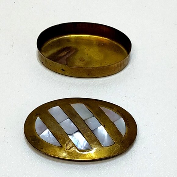 Pill Box Mother-of-Pearl Inlay Hand-Crafted Brass English Edwardian Circa 1900 - Picture 5 of 7